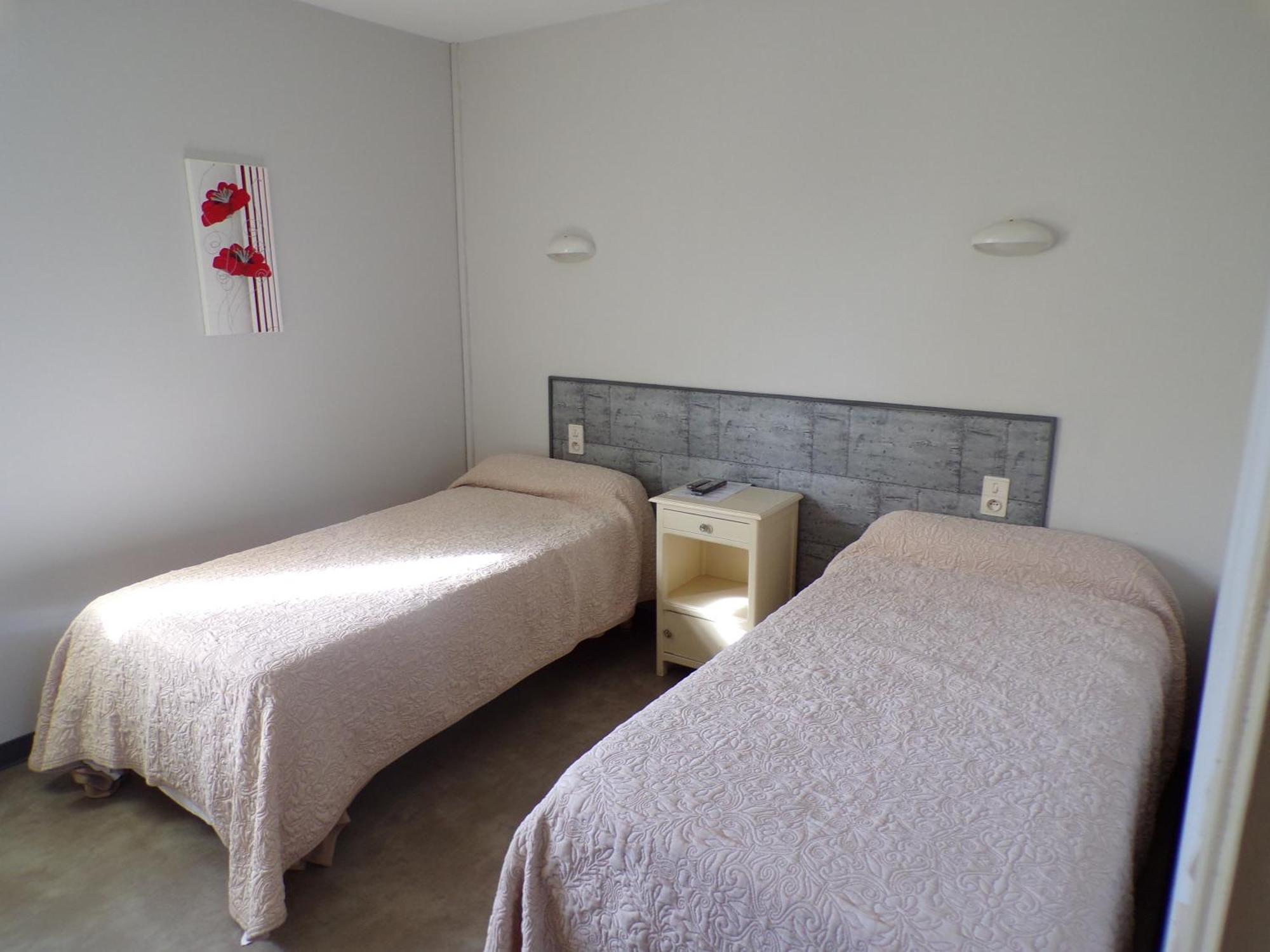 Le Relais De Boralde Hotell Espalion Exteriör bild