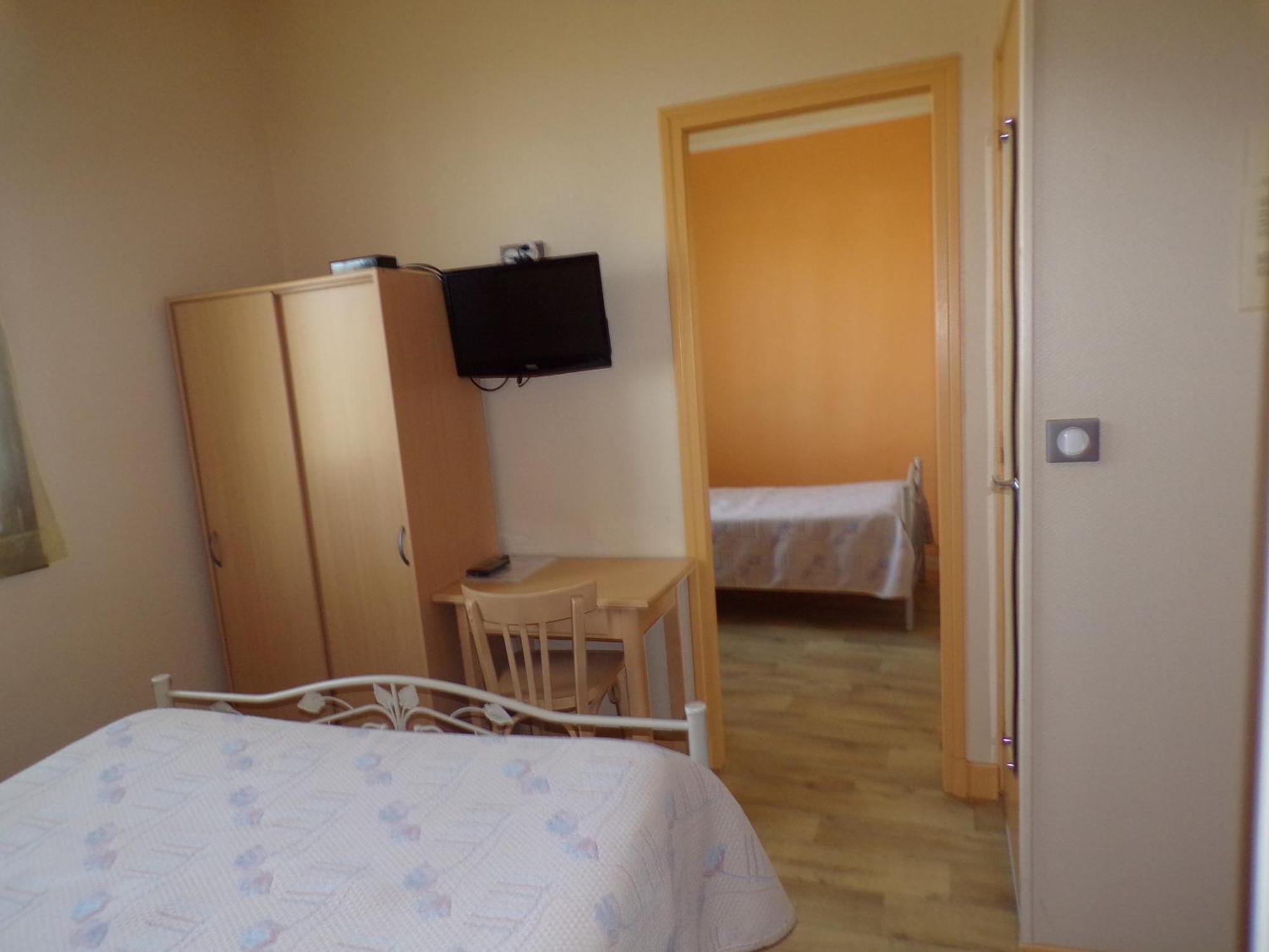 Le Relais De Boralde Hotell Espalion Exteriör bild