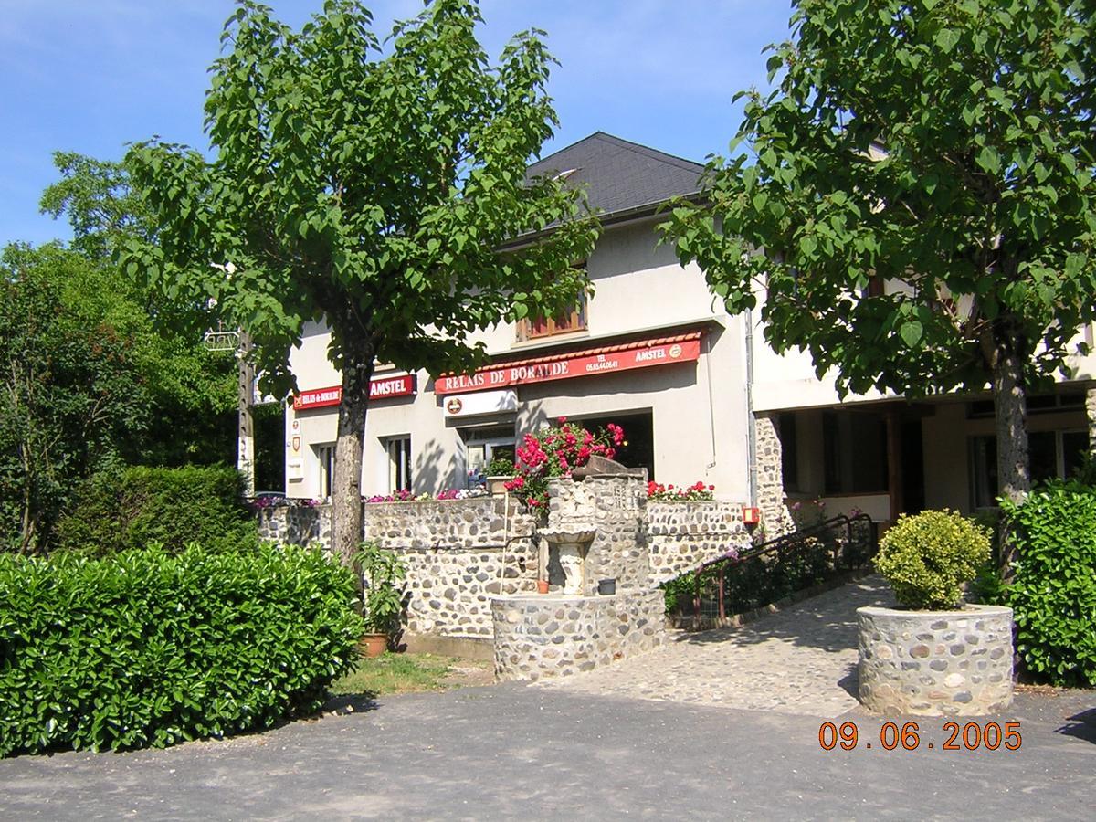 Le Relais De Boralde Hotell Espalion Exteriör bild